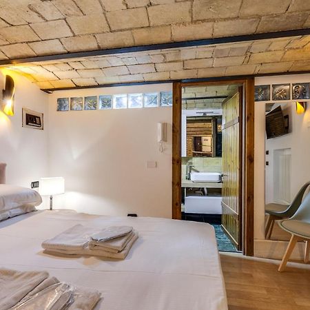 Apartmán Lares Navona Řím Exteriér fotografie