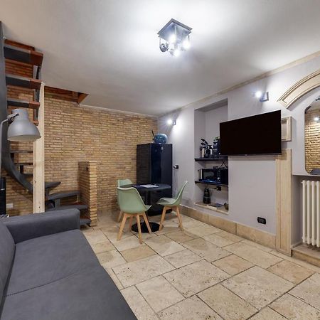 Apartmán Lares Navona Řím Exteriér fotografie