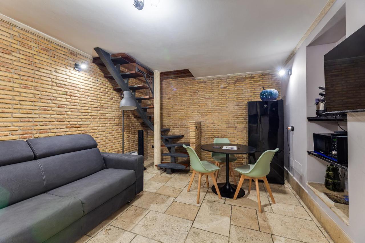 Apartmán Lares Navona Řím Exteriér fotografie