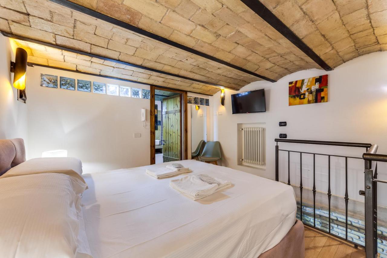 Apartmán Lares Navona Řím Exteriér fotografie